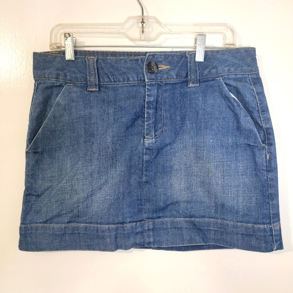 Denim Blue Jean Gap Mini Skirt with Pockets
